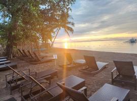 รูปภาพของโรงแรม: AivyMaes Divers Resort