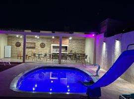 Ξενοδοχείο φωτογραφία: Piscina, barbacoa y casa