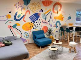 Hotel Photo: Le studio Héloïse - BeCosy rentals - 2 ad + 1 enf