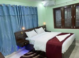 Hotel kuvat: Royalwood City Inn