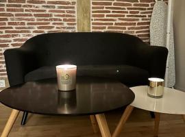 Hotelfotos: Charm’Studio Cosy Suréquipé