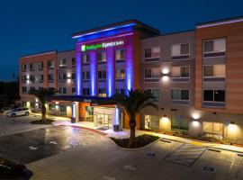 A picture of the hotel: Holiday Inn Express & Suites - Hawaiian Gardens, an IHG Hotel