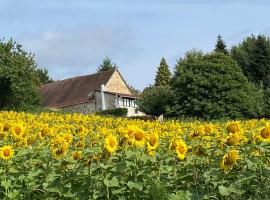 酒店照片: Bonnes Routes - 4 star gite in the Perigord Vert