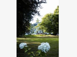 Villa Schöneck, hotel in Windeck