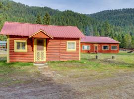 صور الفندق: Serene Montana Cabin Day Trip to Glacier NP