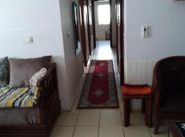 รูปภาพของโรงแรม: Bel appartement meublé