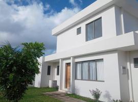 Фотографія готелю: Entire residential swahili home-Vipingo