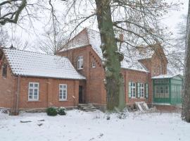 Hotel kuvat: Ferienhaus Forsthaus Stolpe