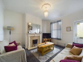 Hotel Foto: Cozy Hull House near City Centre - Walkable to the Deep