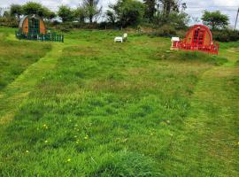 Hotel Photo: Cosy Glamping Pod Glamping in St Austell Cornwall