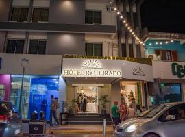 होटल की एक तस्वीर: Hotel Rio Dorado
