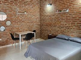 Hotel fotoğraf: Acogedor loft estilo industrial