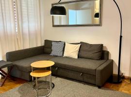 Hotel kuvat: Central 2 bedroom flat in heart of Eaux-vives