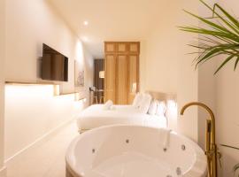 Reina Victoria Velázquez, Hotel in Alicante