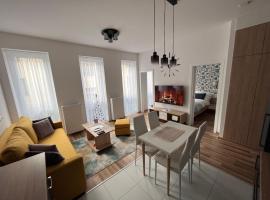 Hotel fotografie: One Step Apartman - City Center with Self Check-In