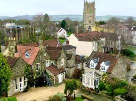 A picture of the hotel: The Old Manor House Hotel