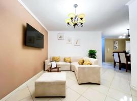 A picture of the hotel: Apartamento en la mejor ubicación, centro de Loja