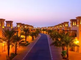 Al Hamra Village Hotel: Resü'l-Hayme şehrinde bir otel