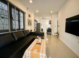 Gambaran Hotel: White House With 2br1bath Near Kathu Water Fall