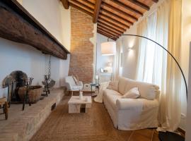 होटल की एक तस्वीर: Agriturismo Antica Corte