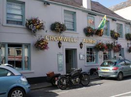 The Cromwell Arms Inn, hotell sihtkohas Bovey Tracey