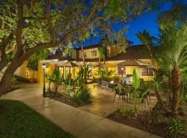 Clementine Hotel & Suites Anaheim