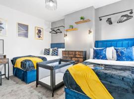 Gambaran Hotel: Amazing Family Apartment, Sleeps 6, Cot, Work desk