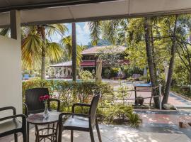 Pangkor Sandy Beach Resort, hotel v destinaci Pangkor