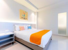 Foto di Hotel: Sans Hotel 88 Andalan Surabaya by RedDoorz