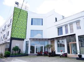 Urbanview Hotel Syariah Ratu Elok Banjarbaru by RedDoorz, ξενοδοχείο σε Martapura