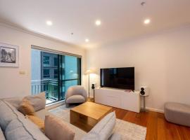 Photo de l’hôtel: Spacious 3-bed Unit in Melbourne CBD w Pool & Gym