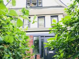 Hotel foto: The Griffin B and B, Private two bedroom suite in Victorian Ditmas Park