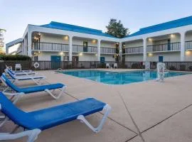 Studio 6 Suites Jacksonville, NC - Camp LeJeune