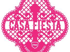 호텔 사진: Casa Fiesta - A Birdy Vacation Rental