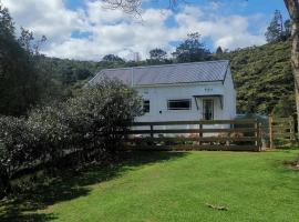 A picture of the hotel: Cascade Cottage