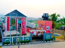 Remzy Hotel & Suites, Olomore