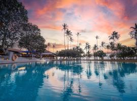 Pegasus Reef - A Beach Resort in Colombo,位于科伦坡的酒店