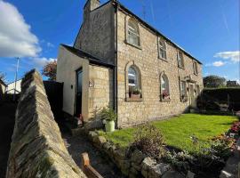 Hotel Photo: Lancaster 1 bed Cottage Apartment- M6 - Lancs Uni