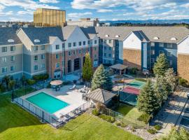 होटल की एक तस्वीर: Staybridge Suites Denver - Cherry Creek, an IHG Hotel