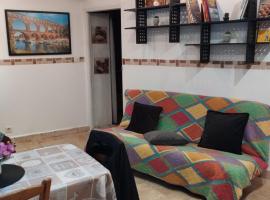 Ξενοδοχείο φωτογραφία: Très bel appartement cosy et chaleureux à Nîmes