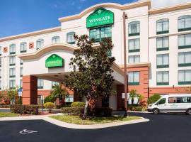 Wingate By Wyndham - Orlando International Airport- Free Hot Breakfast, hotel in Orlando