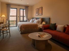 Toscana Valley Hotel Portofino, готель у місті Му Сі