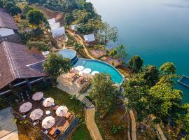 Vayang Retreat and Camping Hoa Binh, hotel en Hòa Bình