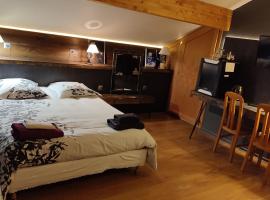 Hotel Photo: Logis auberge de la Poirie