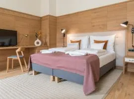 Isabella Boutique Hotel