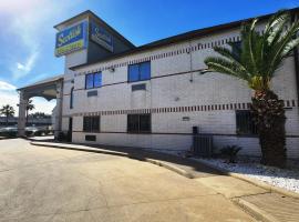 Scottish Inn & Suites Sam Houston Parkway, ξενοδοχείο στο Χιούστον