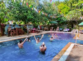 Blue Diamond Hostel, hotel em Battambang