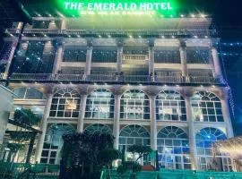 The Emerald Hotel & Siya Milan Banquets