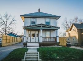 Hotel foto: The Craftsman House - 3 min to DT & Falls Park