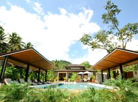 รูปภาพของโรงแรม: ISORA RESORT Puerto Galera